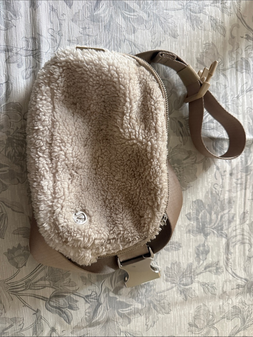 lululemon athletica Cream Sherpa Crossbody Belt Bag